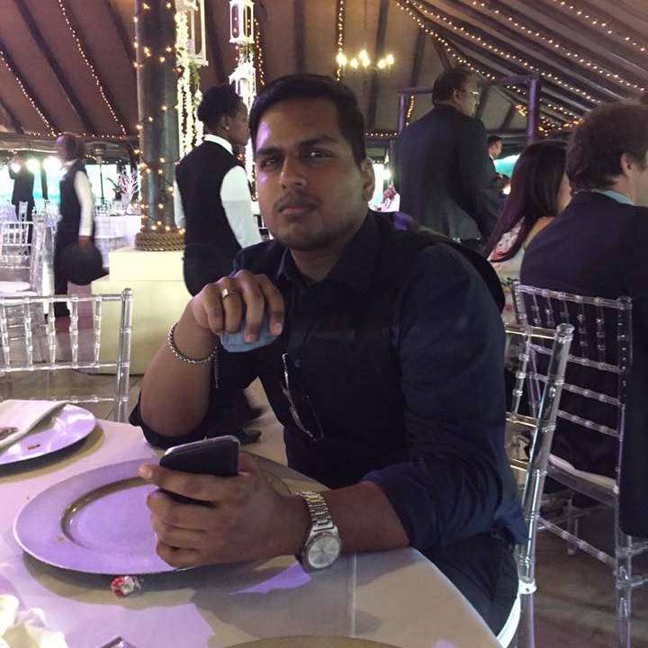 Pravir Raghu professional profile photo